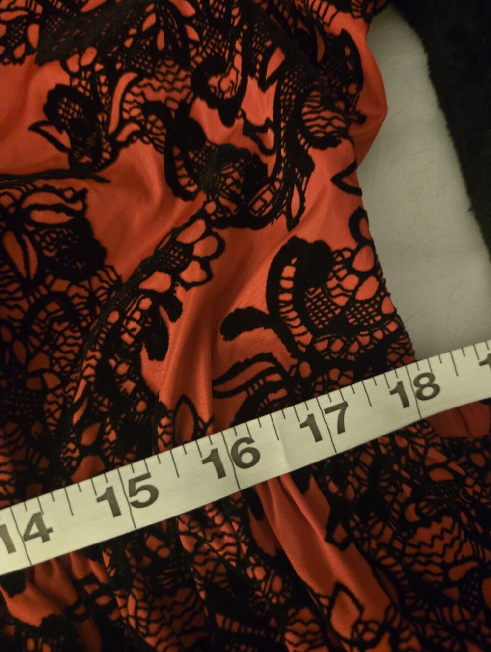 Jerry T Red Black Damask Floral Pattern Belted Tunic Dress Size Medium NWT - Picture 9 of 11